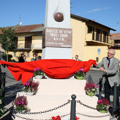 Inaugurazione monumento AVIS a San Pietro all'Olmo_15Ott2008